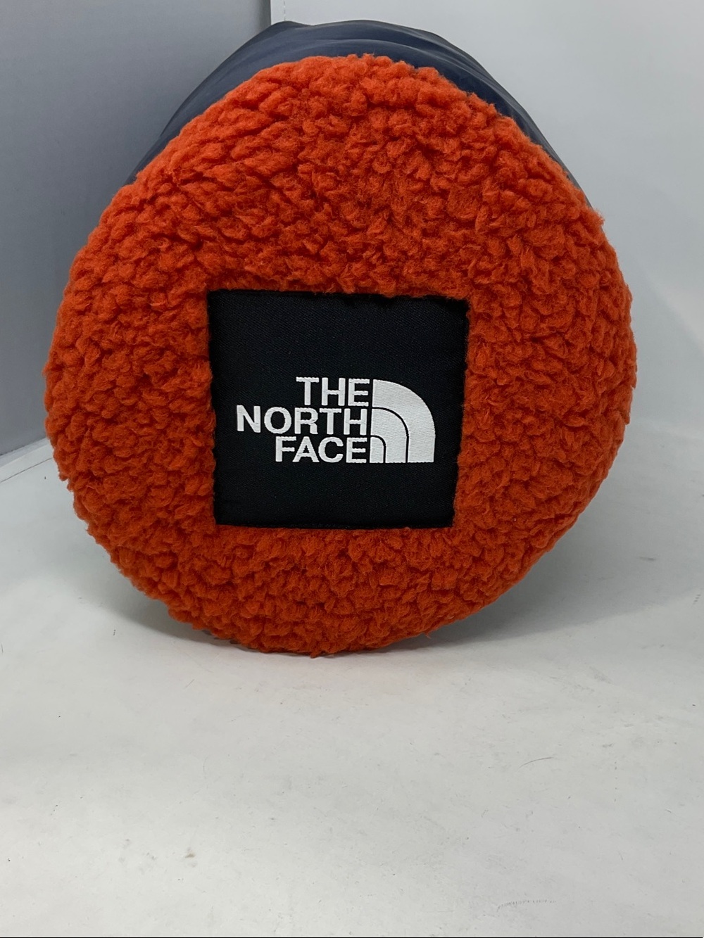 The North Face Wawona Fuzzy Blanket With Round Pouch with Black Logo Patch